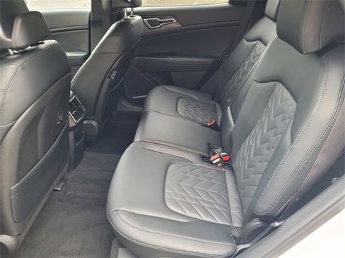 Certified 2023 Kia Sportage X-Line w/ X-Line Premium Package image 9