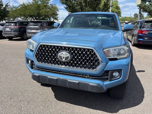 Used 2019 Toyota Tacoma TRD Off-Road AWD/4WD image 3