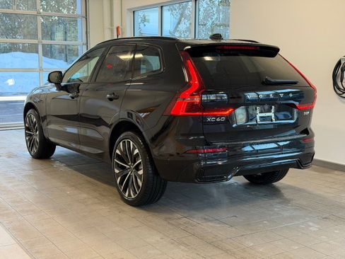 New 2026 Volvo XC60 T8 Ultra w/ Protection Package Premier image 8