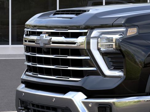 New 2026 Chevrolet Silverado 3500 LTZ w/ LTZ Convenience Package AWD/4WD image 13