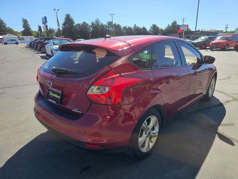 Used 2013 Ford Focus SE FWD image 6
