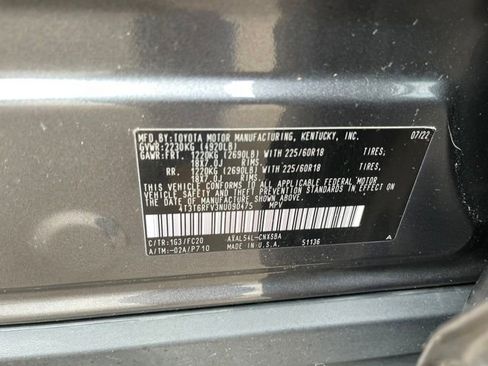 Used 2022 Toyota RAV4 SE image 17