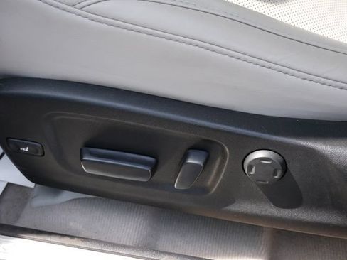 Used 2016 Lexus RX 350 FWD w/ Luxury Package image 19