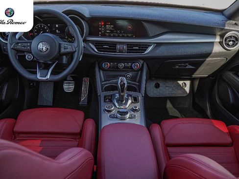 New 2025 Alfa Romeo Stelvio Sprint w/ Veloce Package AWD/4WD image 21