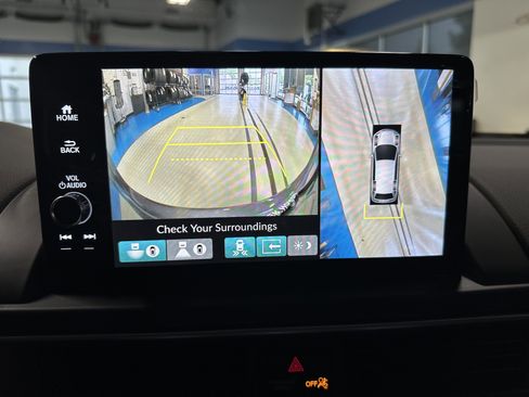 New 2025 Honda Pilot Black Edition image 13