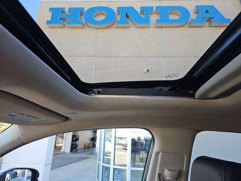 New 2026 Honda HR-V EX-L image 15