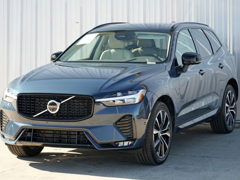 Used 2023 Volvo XC60 B5 Plus w/ Climate Package image 50