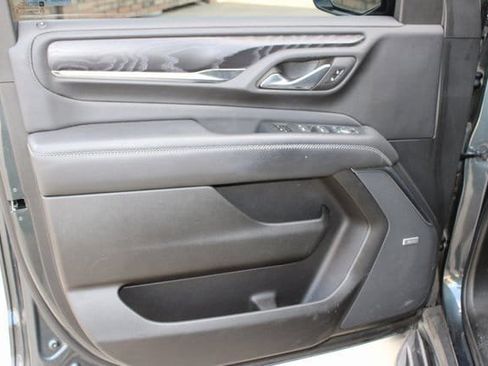 Used 2021 GMC Yukon XL Denali image 24