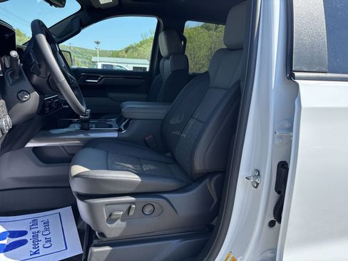 New 2026 Chevrolet Silverado 1500 ZR2 AWD/4WD image 14