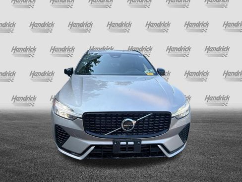 Used 2024 Volvo XC60 T8 Plus w/ Protection Package Premier AWD/4WD image 5