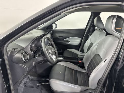 Used 2024 Nissan Kicks SR w/ SR Premium Package FWD image 5