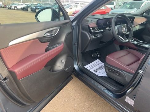 New 2026 Buick Envision Sport Touring image 9