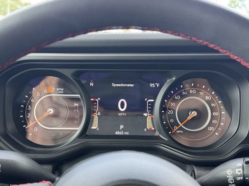 Used 2024 Jeep Wrangler Unlimited Rubicon w/ Capability Package AWD/4WD image 26