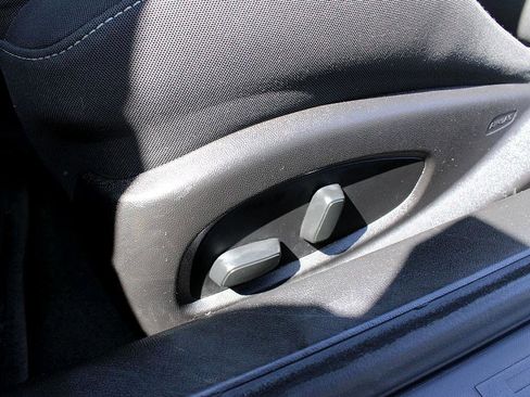 Used 2018 Chevrolet Camaro SS image 9