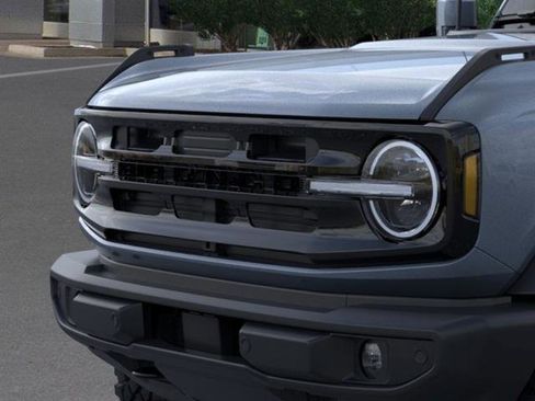 New 2025 Ford Bronco Outer Banks w/ Sasquatch Package image 19