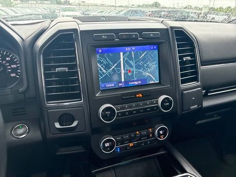 Used 2021 Ford Expedition Limited RWD image 13