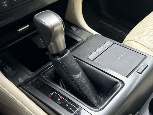 Used 2023 Lexus GX 460 Premium AWD/4WD image 26