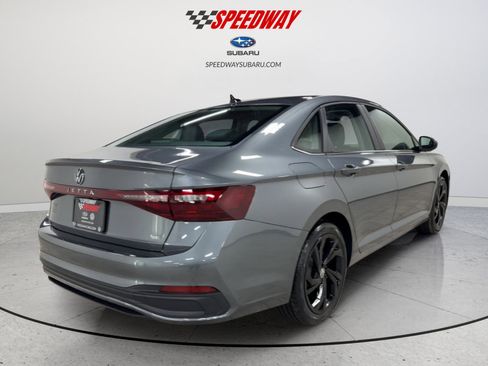New 2026 Volkswagen Jetta SE FWD image 9