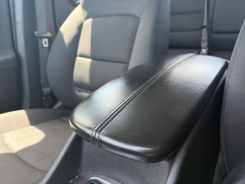 Used 2022 Chevrolet Malibu LT FWD image 20