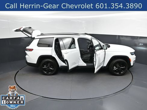 Used 2025 Jeep Grand Cherokee L Altitude AWD/4WD image 46