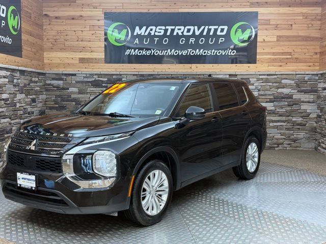 Used 2022 Mitsubishi Outlander ES AWD/4WD image 5