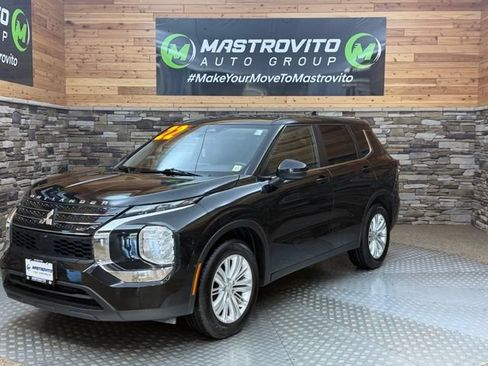 Used 2022 Mitsubishi Outlander ES AWD/4WD image 5