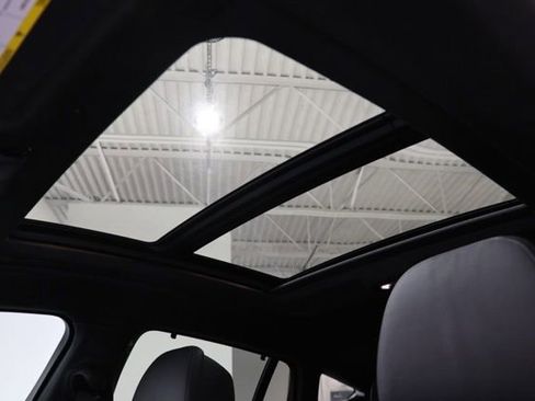 Used 2020 BMW X6 M50i w/ Executive Package AWD/4WD image 32