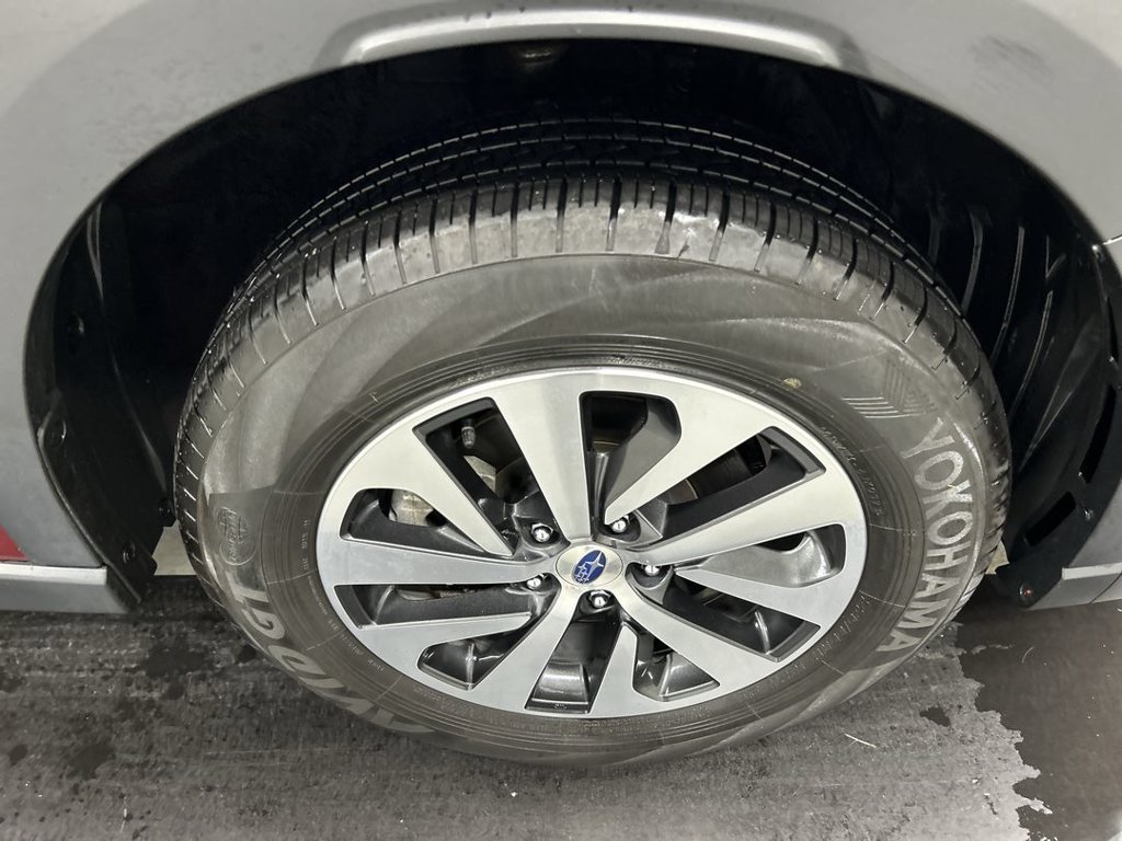 Used 2024 Subaru Outback Premium AWD/4WD image 8
