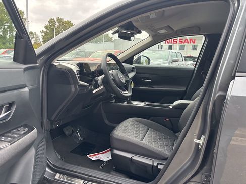 New 2026 Nissan Kicks SV w/ Illumination Package image 13