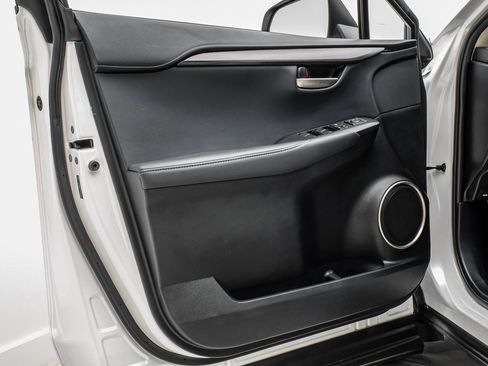 Used 2017 Lexus NX 200t FWD image 36