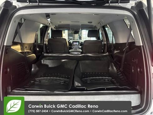 Used 2018 Chevrolet Tahoe Premier RWD image 30