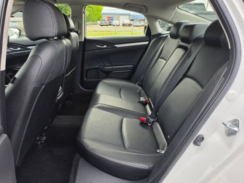 Used 2018 Honda Civic EX-L image 10