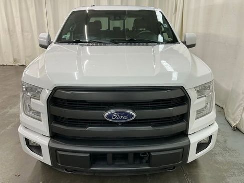 Used 2015 Ford F150 Lariat w/ Equipment Group 502A Luxury image 11