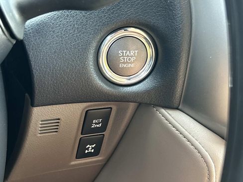 Used 2022 Lexus GX 460 Premium w/ Premium Package AWD/4WD image 37
