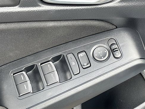 Used 2022 Honda Civic Sport image 17