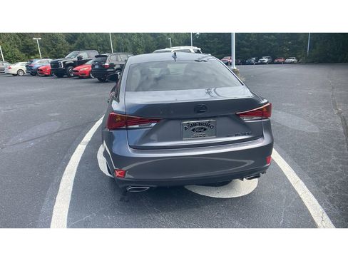Used 2018 Lexus IS 300 AWD image 23