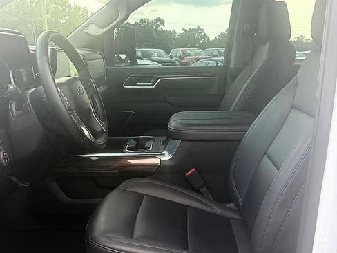 Used 2026 Chevrolet Silverado 2500 LT w/ Trail Boss Package AWD/4WD image 8