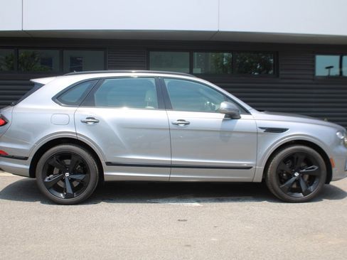 Used 2021 Bentley Bentayga image 8
