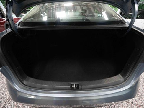 Used 2024 Toyota Corolla LE FWD image 27