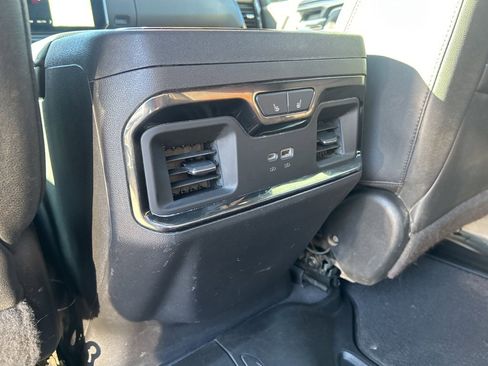 Used 2022 GMC Sierra 1500 AT4 w/ AT4 Premium Package image 30