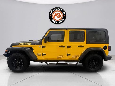 Used 2020 Jeep Wrangler Unlimited Sport S AWD/4WD image 4
