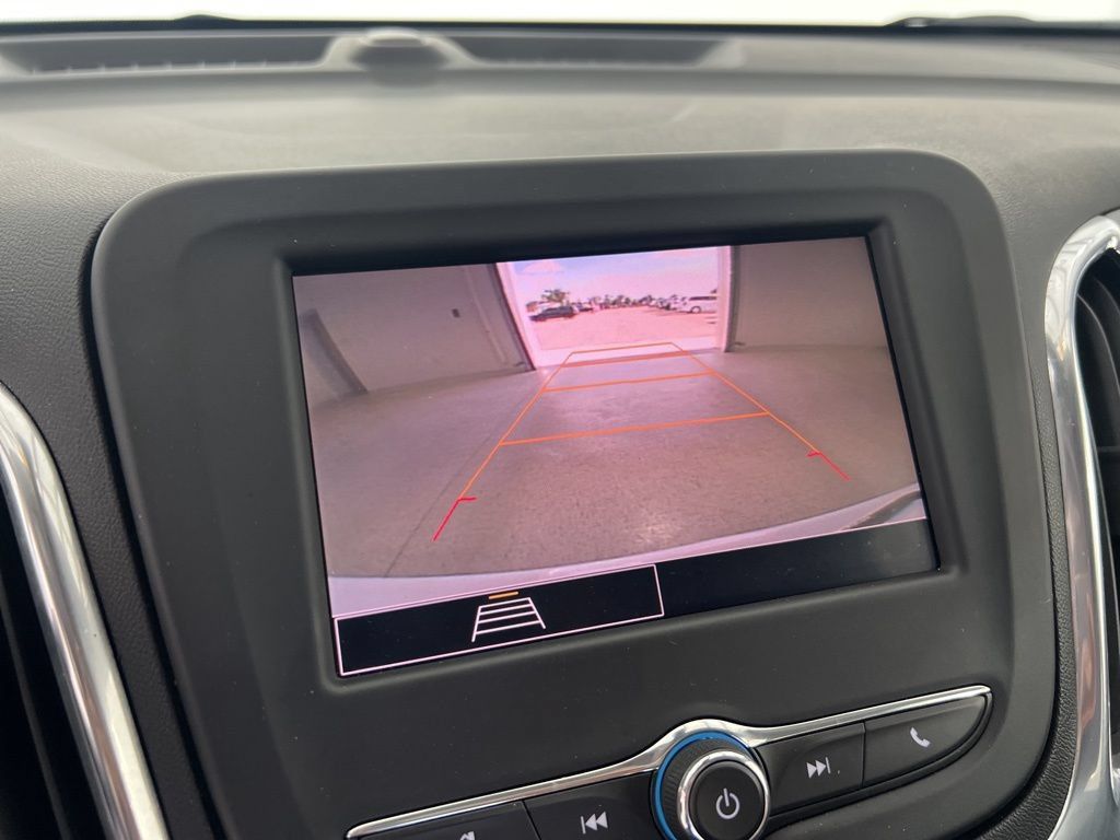 Used 2024 Chevrolet Equinox LT FWD image 14