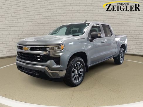 Used 2023 Chevrolet Silverado 1500 LT AWD/4WD image 1