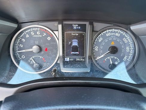 Used 2023 Toyota Tacoma TRD Sport w/ Advanced Technology Package image 14