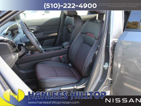 New 2026 Nissan Kicks SR image 12