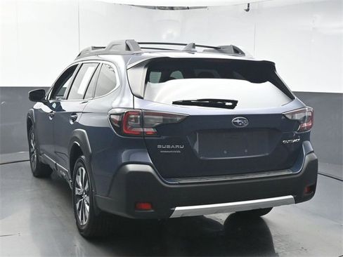 Used 2023 Subaru Outback Limited w/ Popular Package #2 image 6