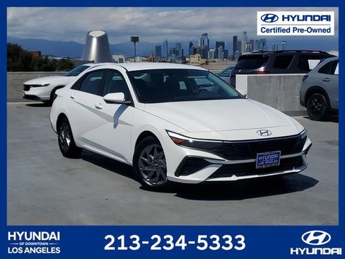 Certified 2024 Hyundai Elantra SEL FWD image 1