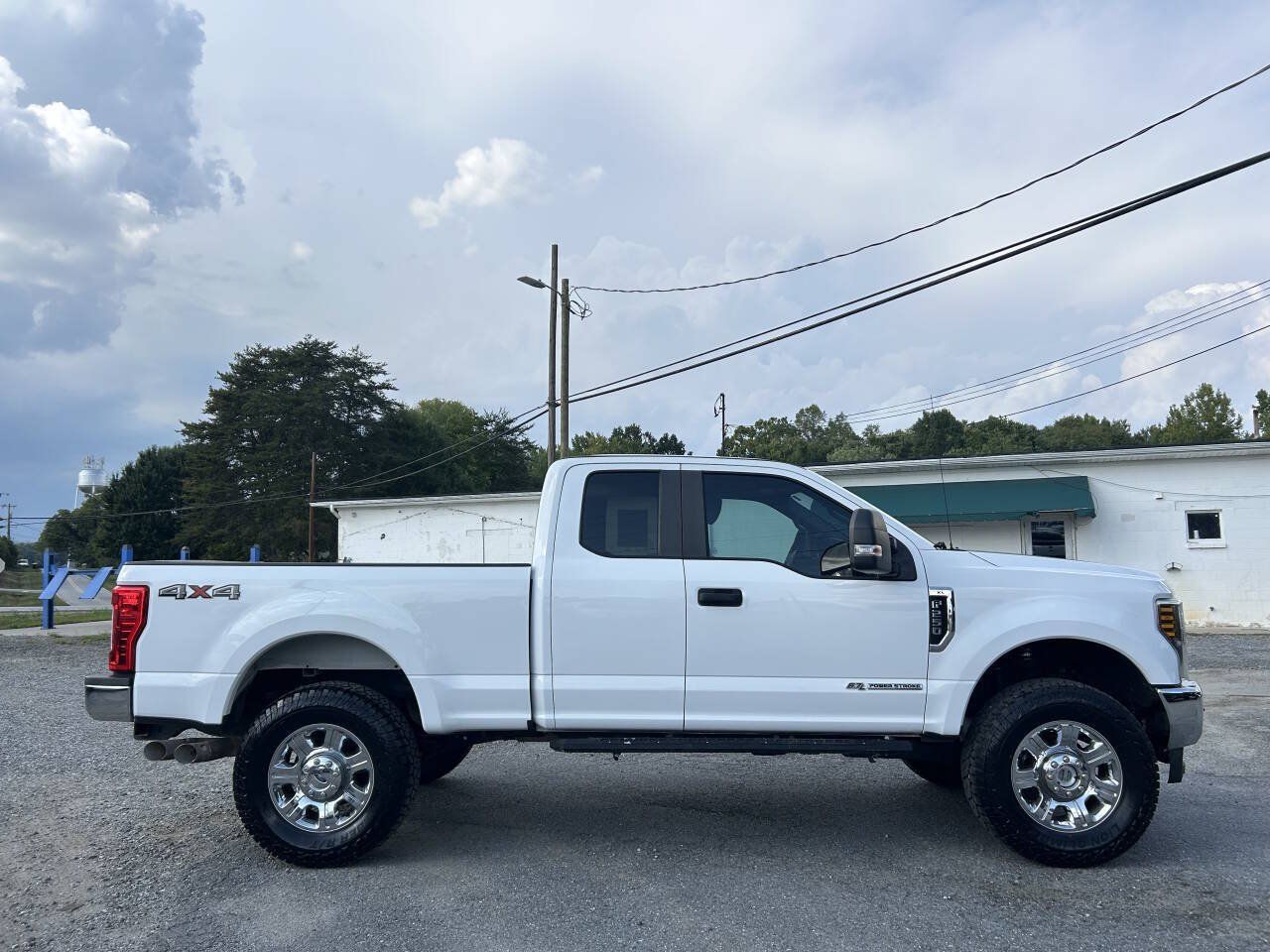 Used 2019 Ford F250 XL w/ XL Value Package AWD/4WD image 5