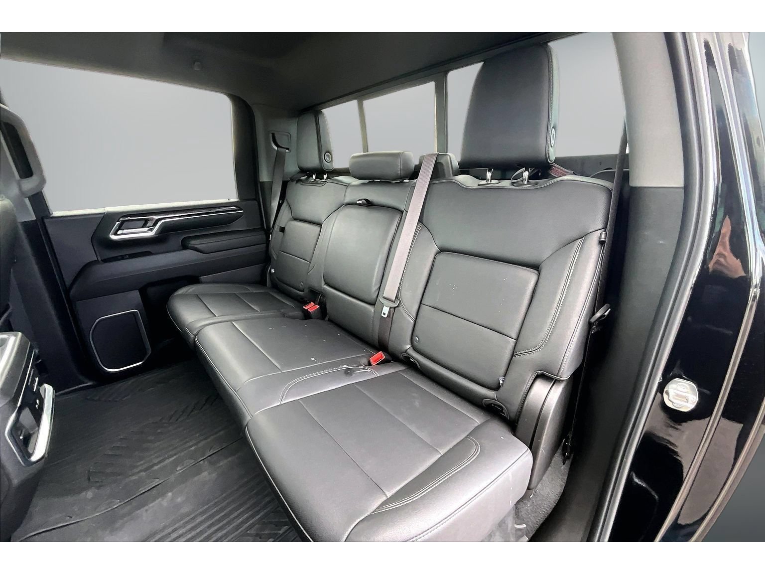 Used 2024 Chevrolet Silverado 2500 LTZ w/ LTZ Plus Package AWD/4WD image 23