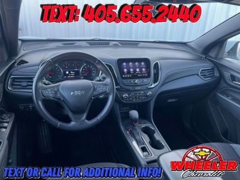 Used 2022 Chevrolet Equinox RS w/ Infotainment Package image 14